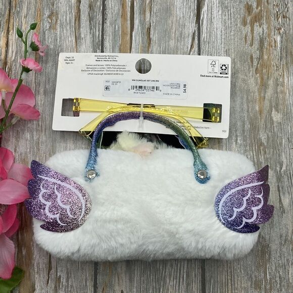 Girls Fun Summer Sunglasses With Unicorn & Sloth Faux Fur Carrying Cases 2-Pack - Picture 3 of 7